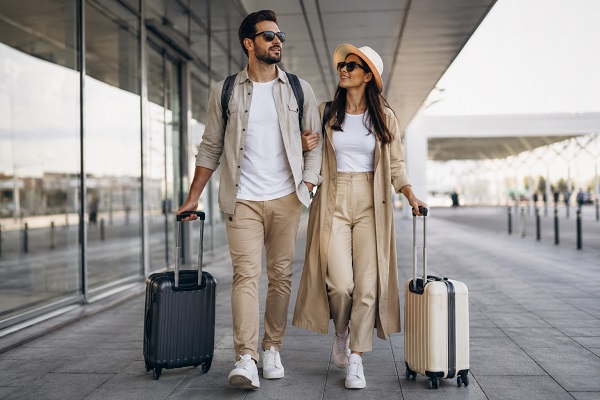 Couple Travel Fashion Guides: Stylish Adventures Together